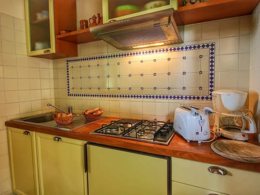 Expensive Villa With Tennis Court in Sinalunga