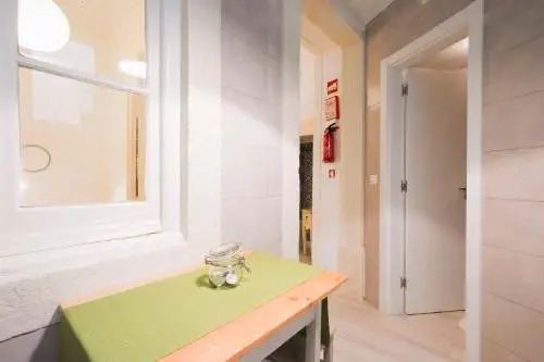 Trendy Alcantara Apartment