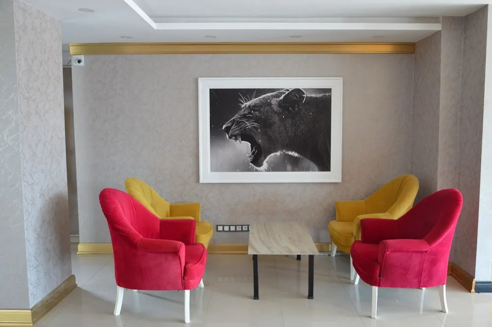 Antalya 242 Gold Tower