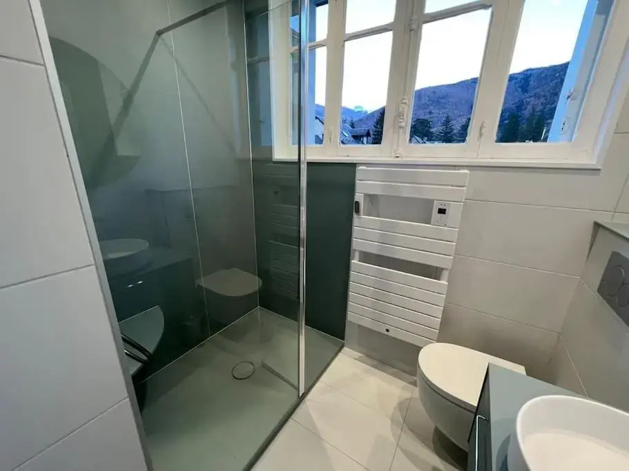 Villa Portillon - charming fountain garden villa
