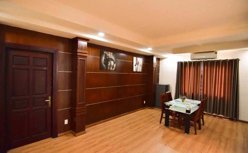 Bizo Diamond Hotel