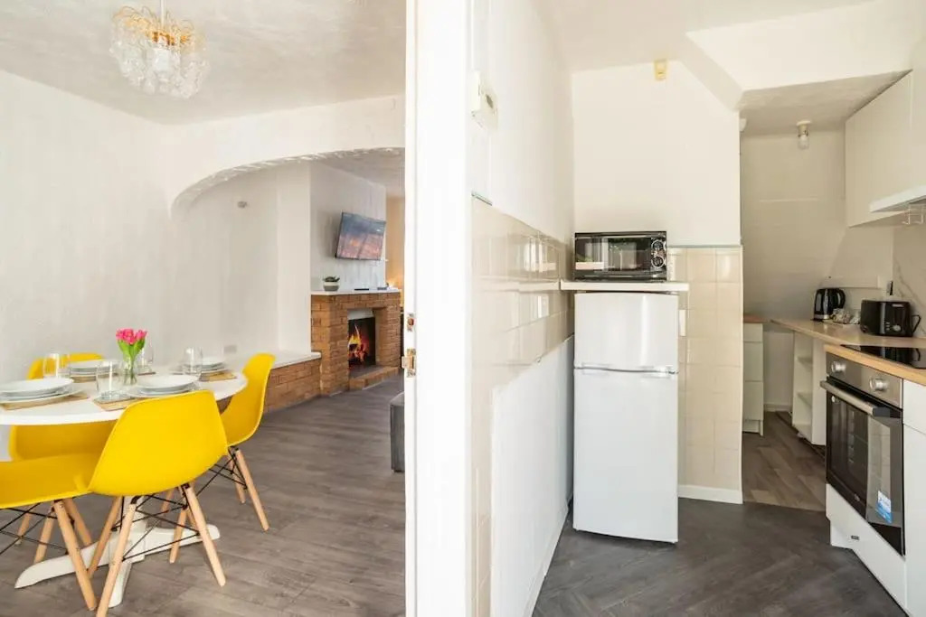 Cosy House Near lea Hall Train Station bhx nec nia