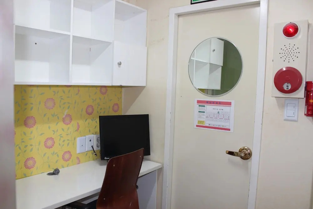 Merdiang Livingtel Single Room