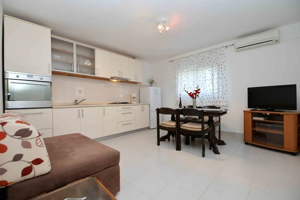 Apartment Miracle