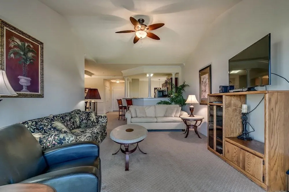Edgewater - 846 by RedAwning