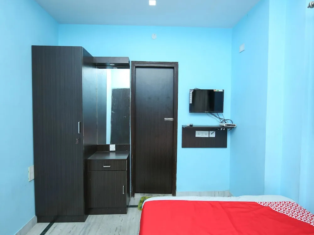 OYO 13039 Sradhanjali
