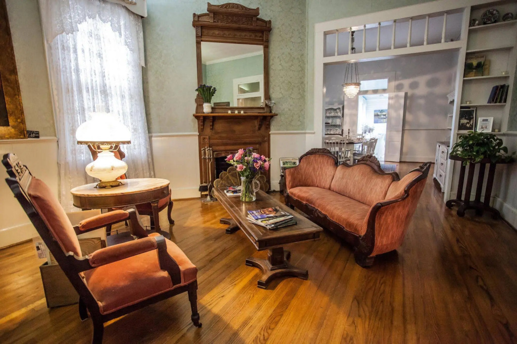 TFreres Bed & Breakfast