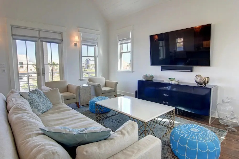 Cinnamon Shore- Sea Biscuit 279 HI