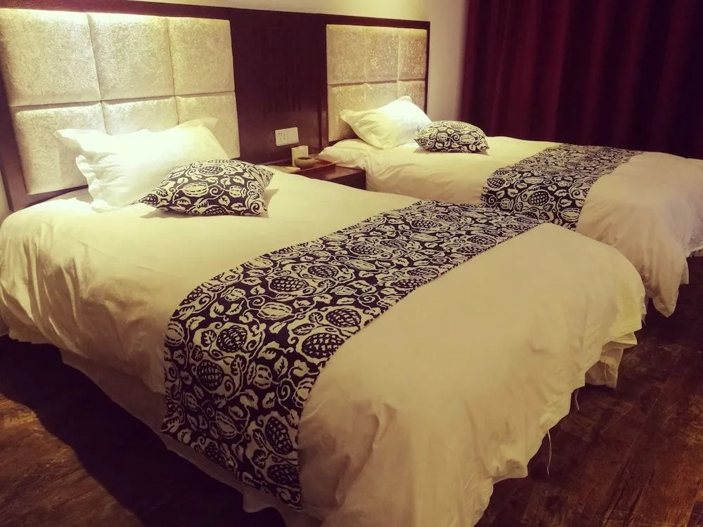 Wuzhen Shingle Hotel