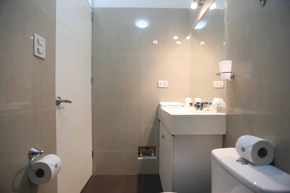 Brand new 2 dorm apt one block from boardwalk