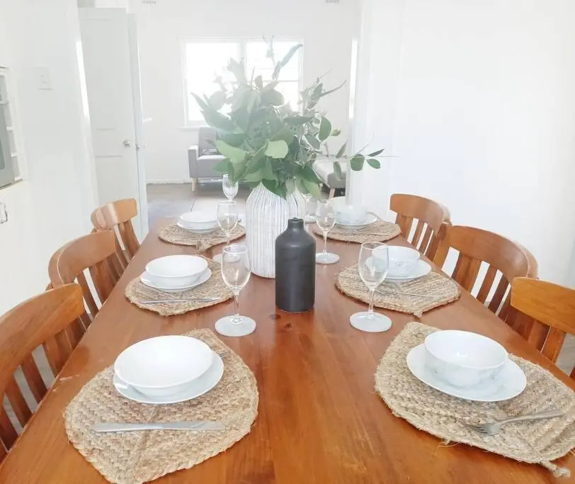Charming 4 Bedroom House with Firepit and Alfresco