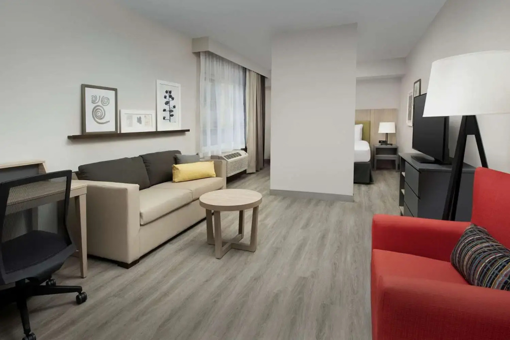 Country Inn & Suites by Radisson, Seattle-Tacoma International Airport, WA
