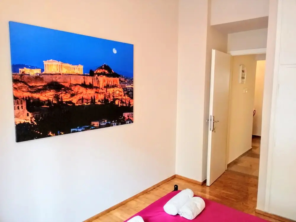 Modern apartment in Acropolis