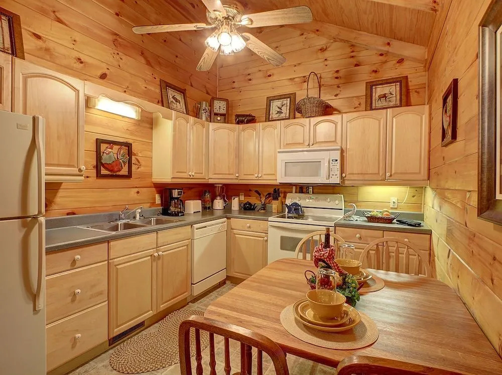 Hillside Haven 1 Bedroom 1 Bathroom Cabin