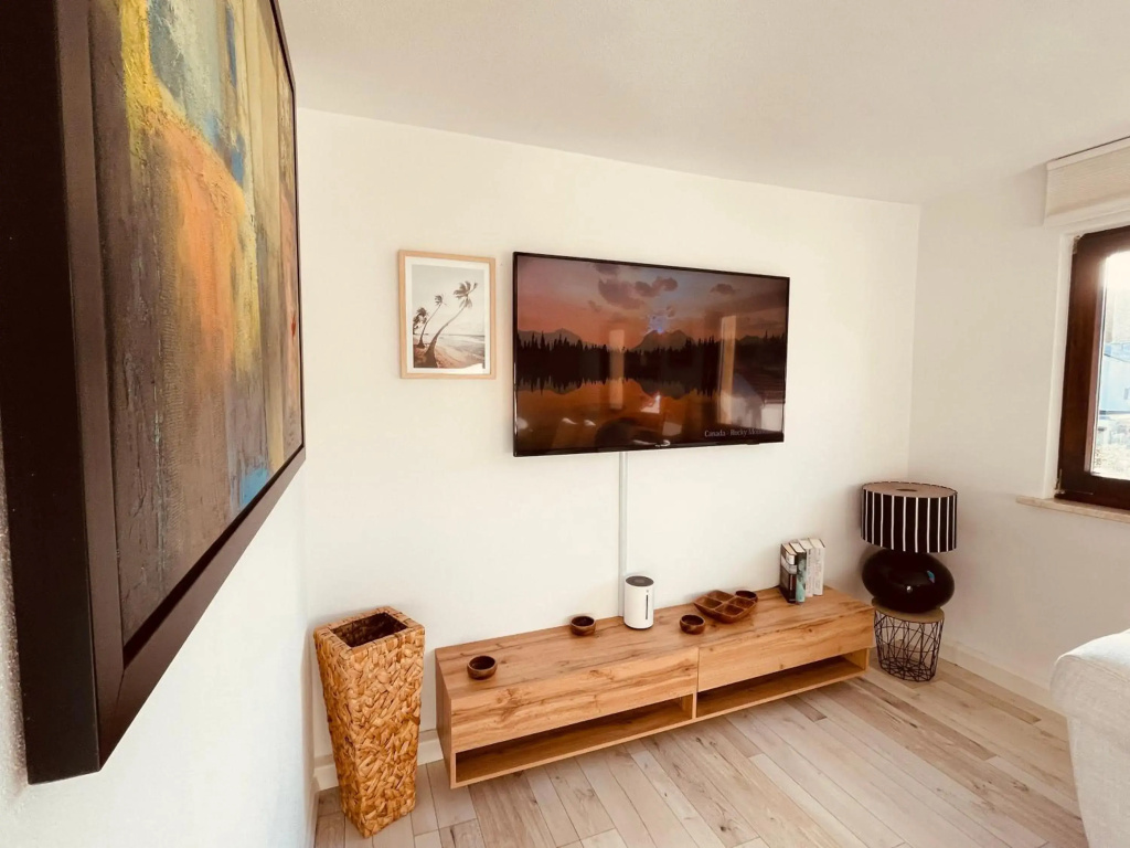 Apartment Rust-modernes Apartment mit Prime, Küche, WLAN, Garten