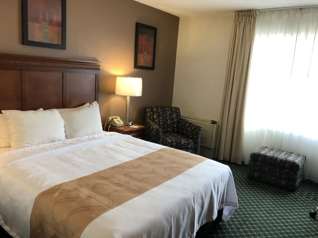 Quality Inn Colchester - Burlington