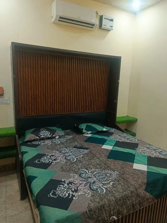 Elvin Hotel Karnal