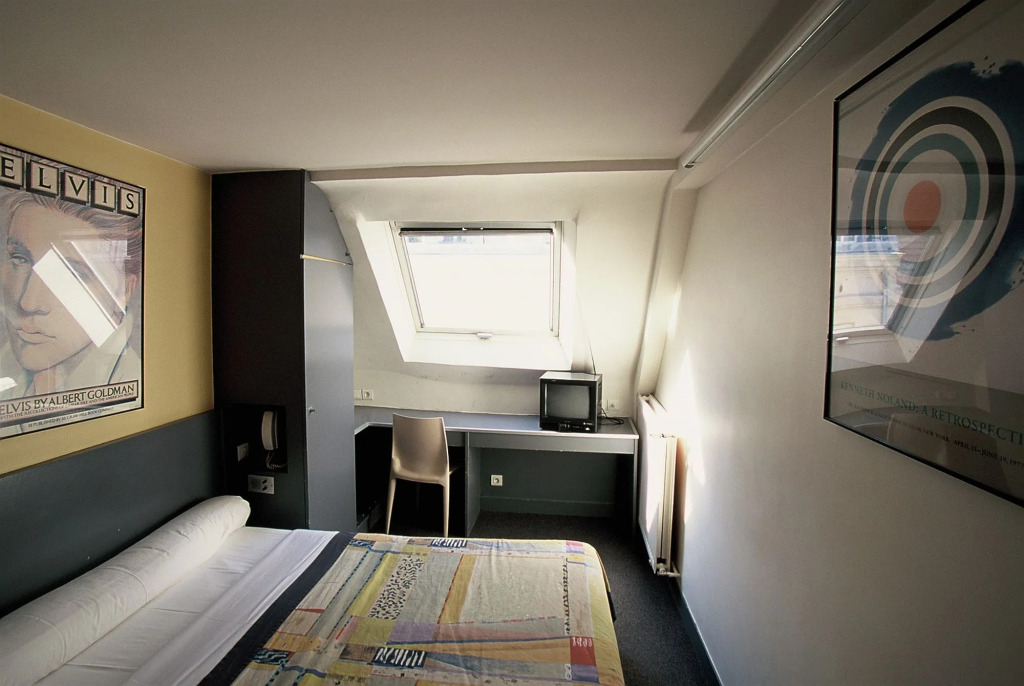 Trendy Canettes Hotel
