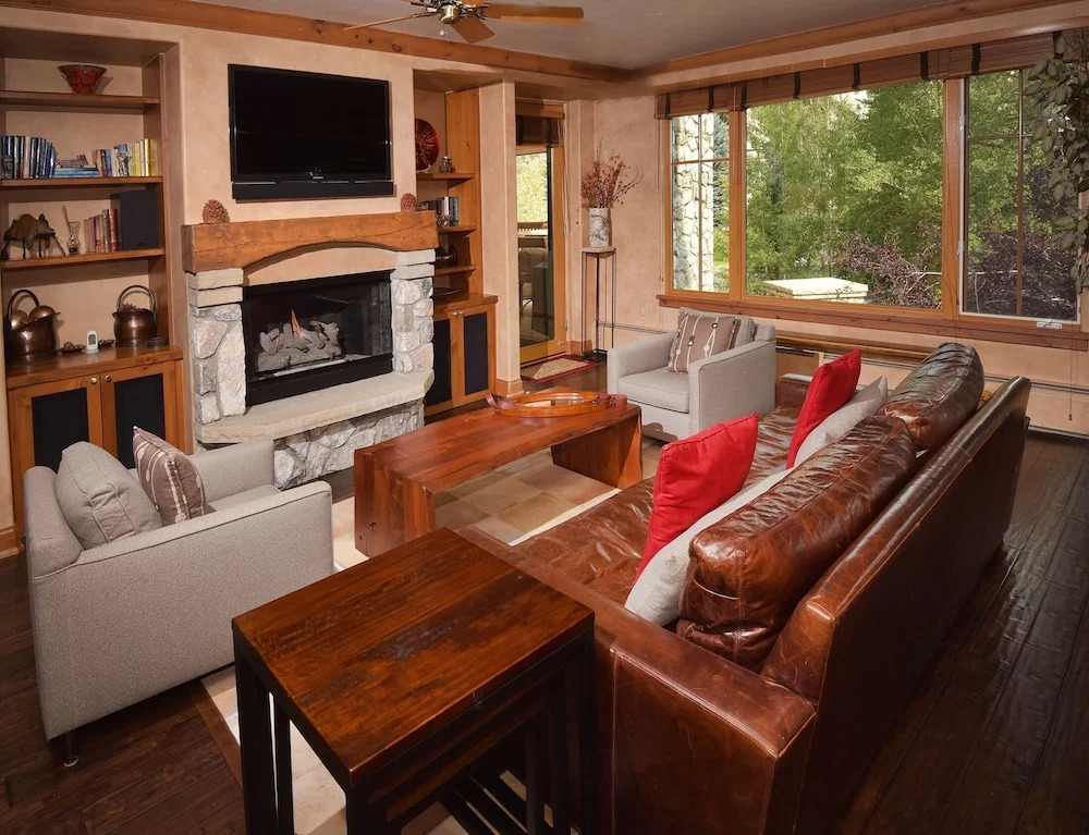 Ski In/out Lodge With Private Lifts, 2br 2ba Next To Golf 2 Bedroom Condo by RedAwning