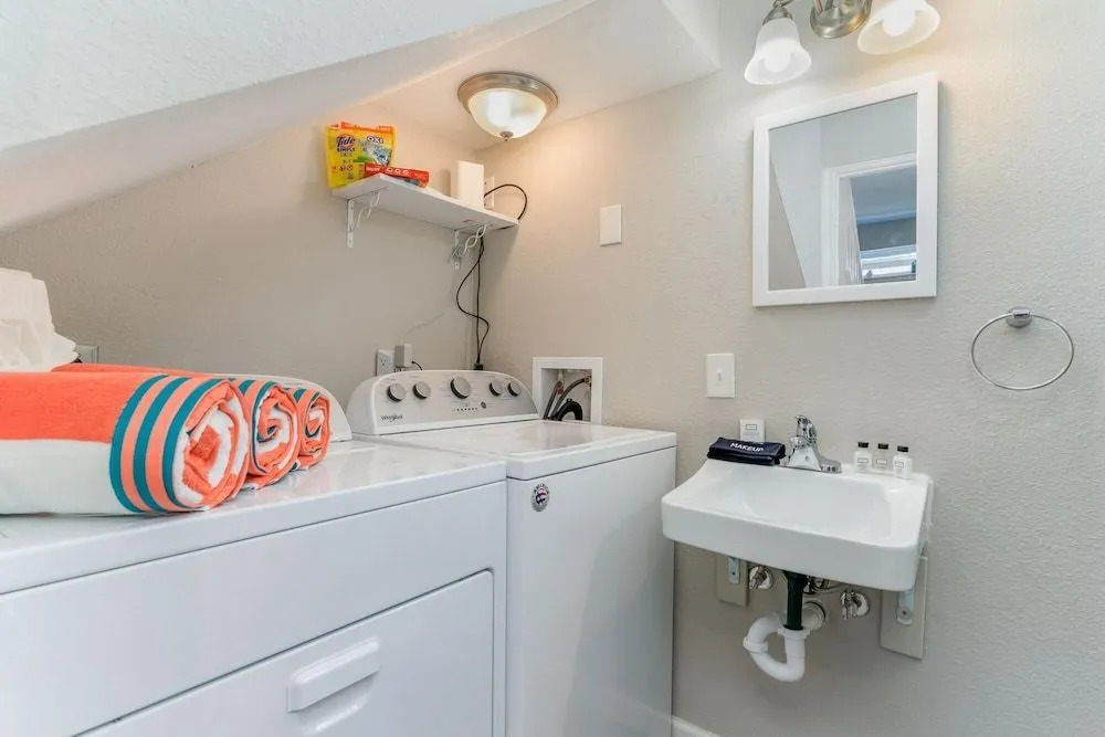 Hadnott Beach Cottage