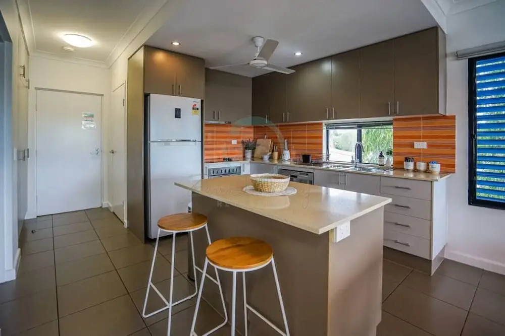 ZEN NOMAD - 2BR Nightcliff Apartment
