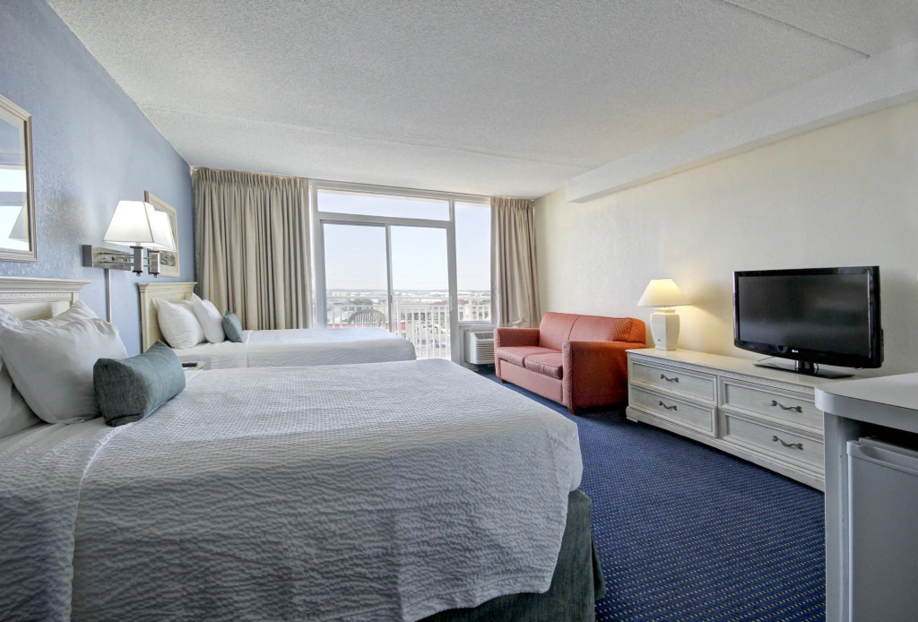 Carousel Resort Hotel and Condominiums