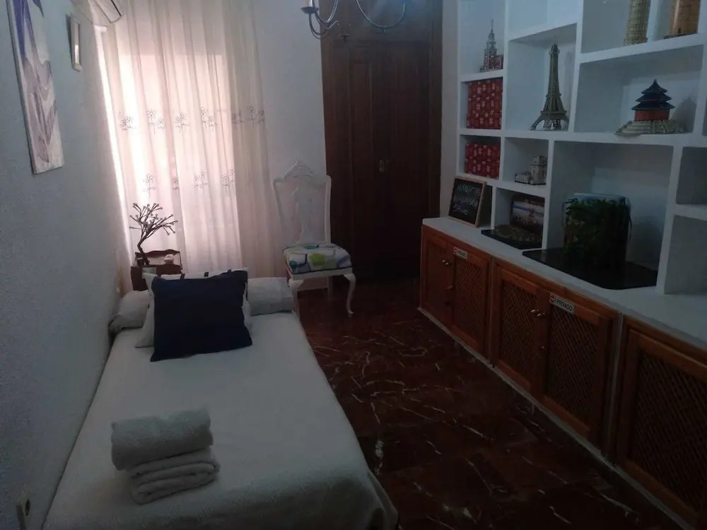 Amplio Apartamento Con Parking Gratuito