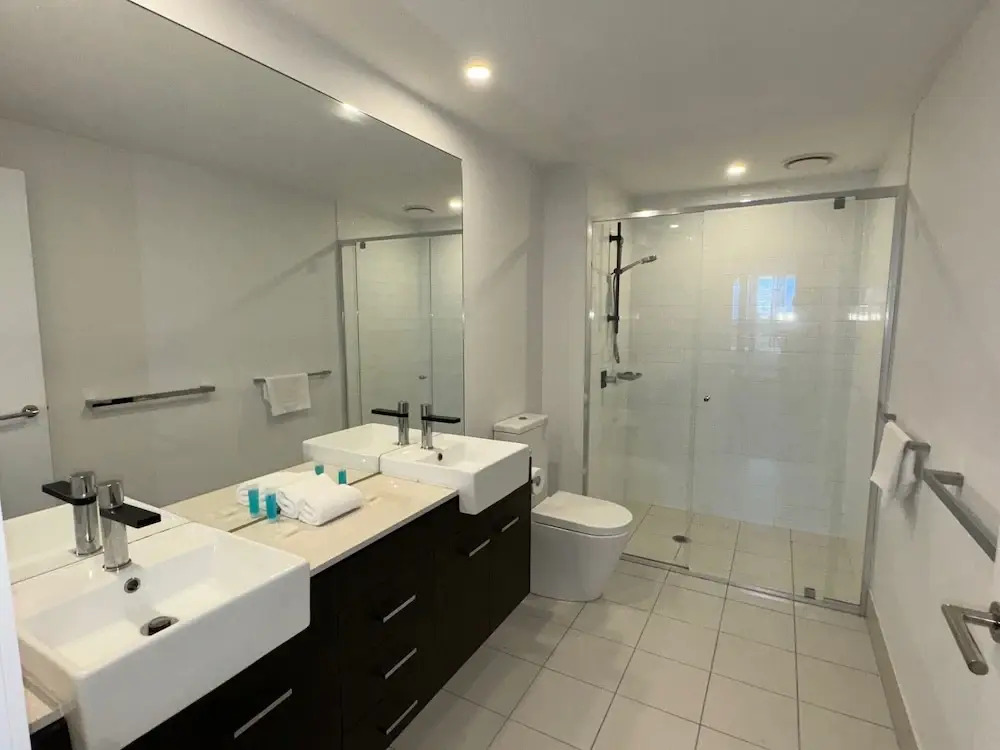 Harbour Quays Apartments