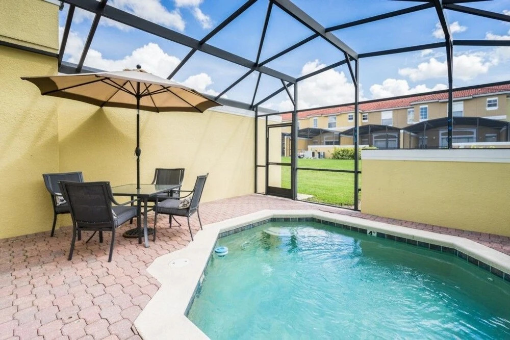 Beautiful 3 bedroom villa at Encantada Resort