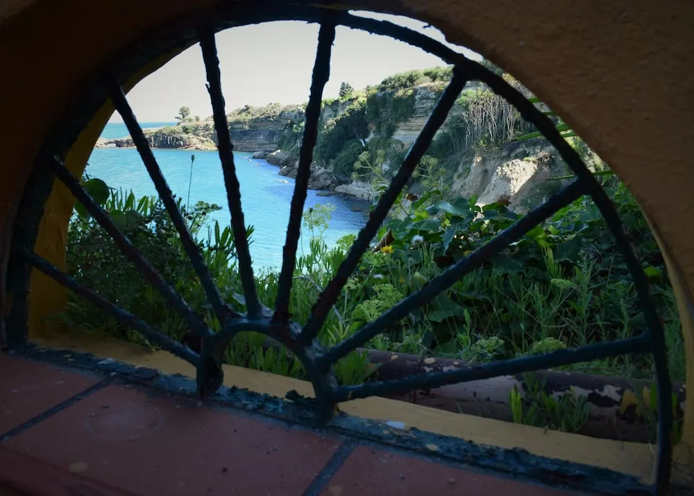 Saracena View