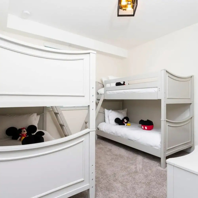 4721 Unit 105 Stunning Apartment 2BD