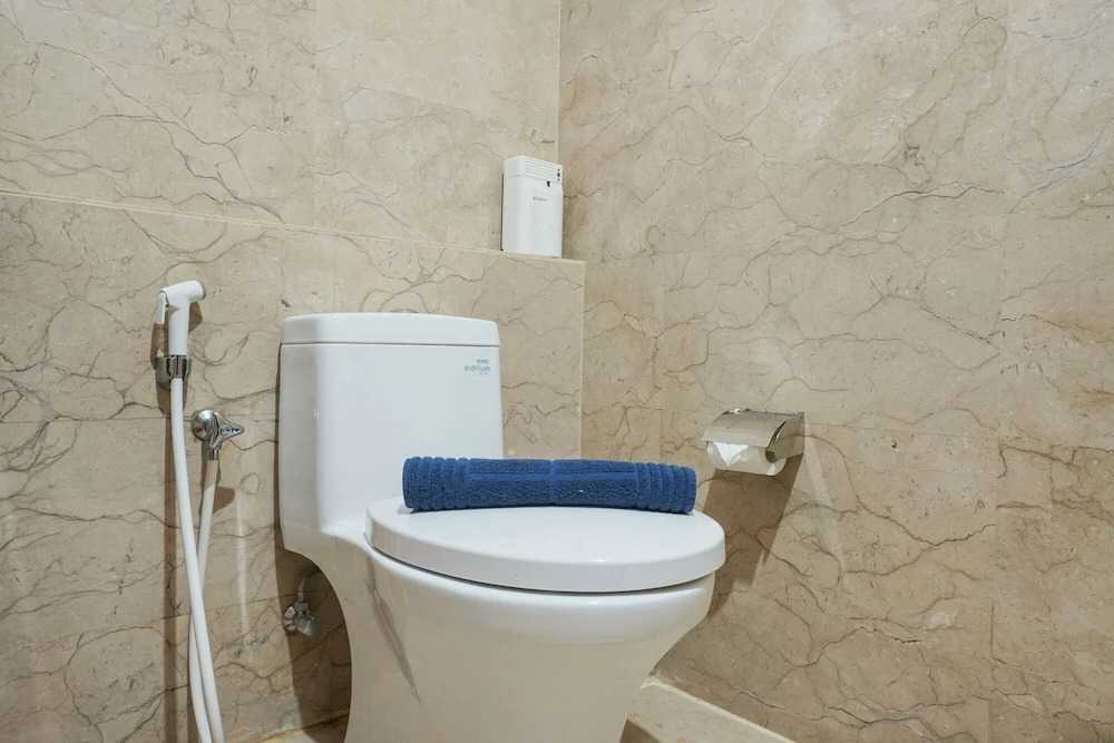 Luxury Design 1BR L'Avenue Apartment near Pancoran