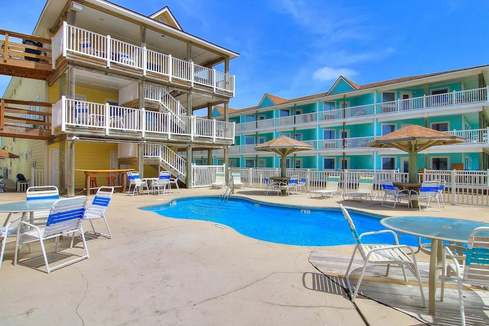 Beachgate Condo Suites And Hotel 421 1 Bedroom Condo
