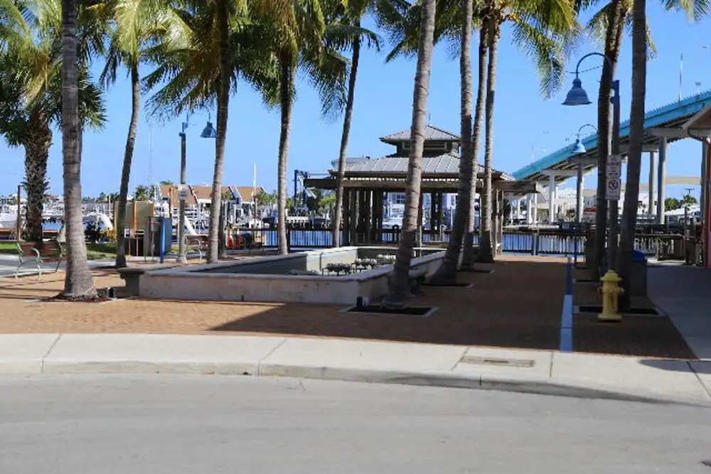 Harbor House 205