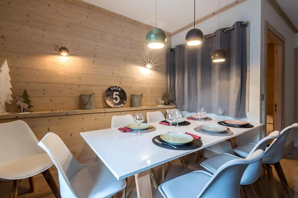 CHOU12 - Magnifique appartement Centre Ville, proche pistes et commerces