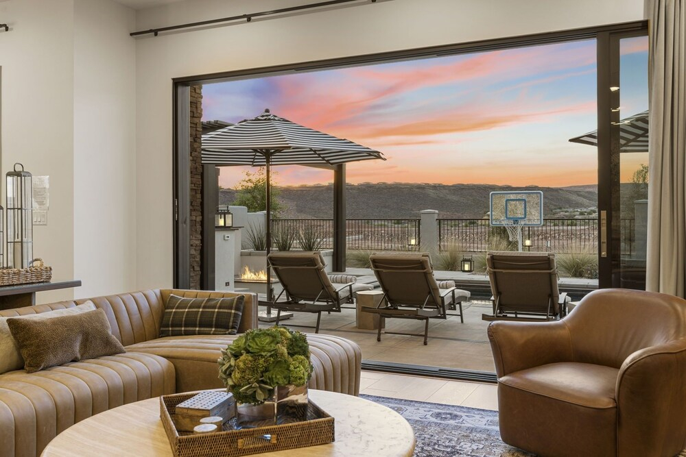 Ever-changing Sky 7 Bedroom Home