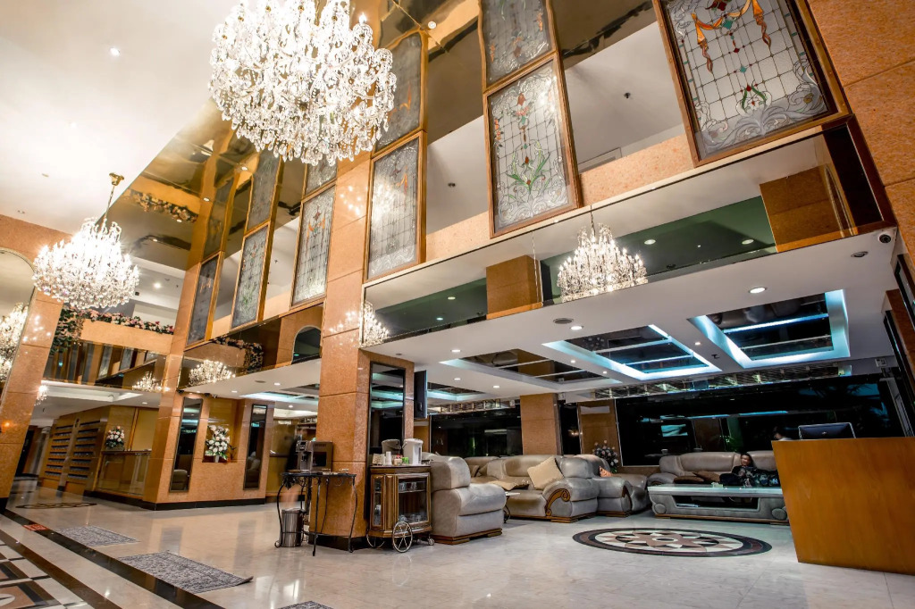 Hope Land Hotel Sukhumvit 24