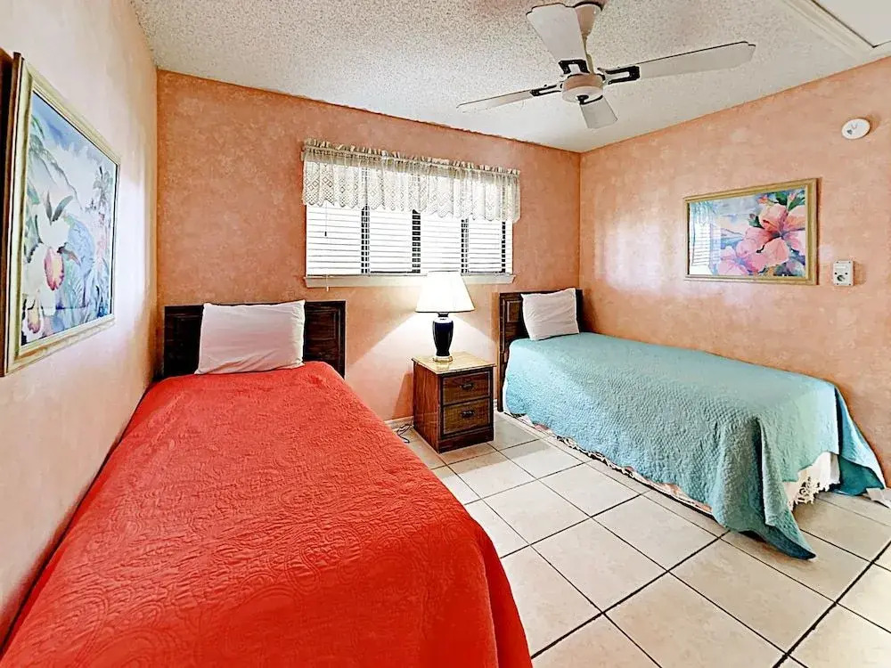 Los Palmas Resort Condo #222 by RedAwning
