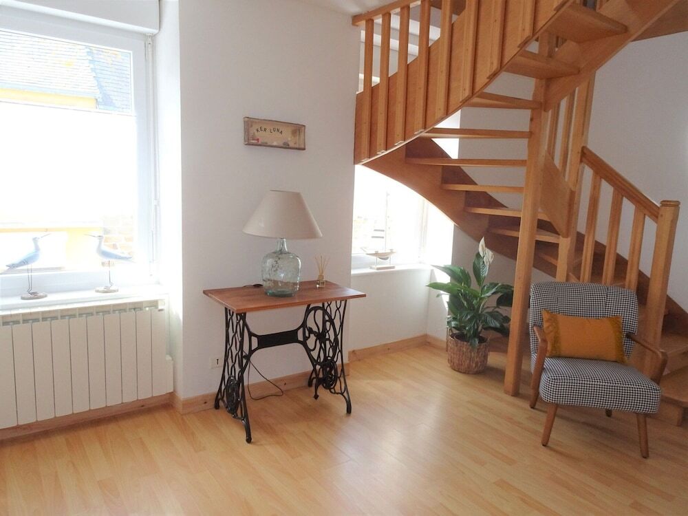 Duplex in Plougasnou Near Stunning Beaches