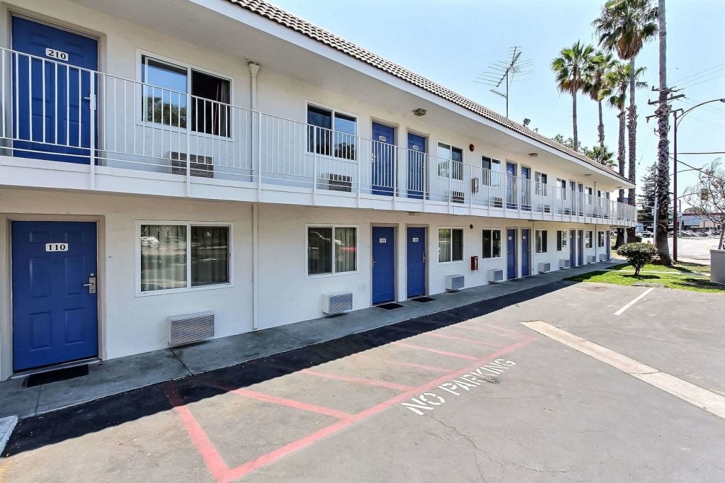 Motel 6-Campbell, CA - San Jose