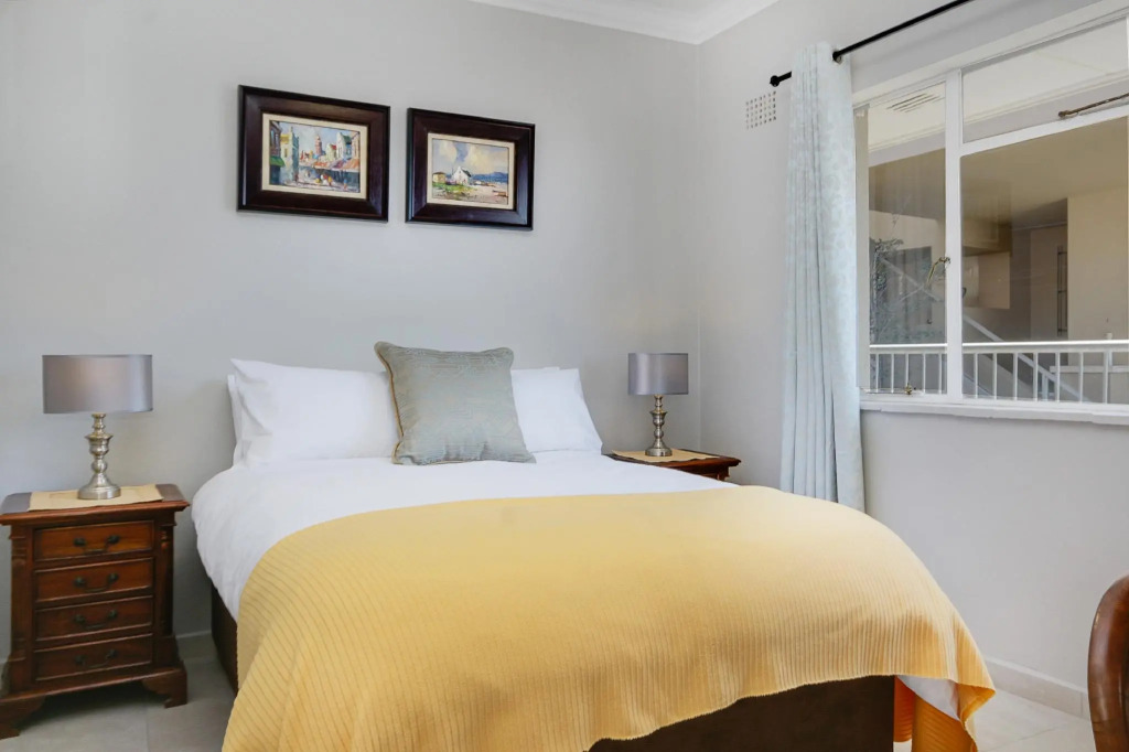 Bluegum Hill Guesthouse & Apartments
