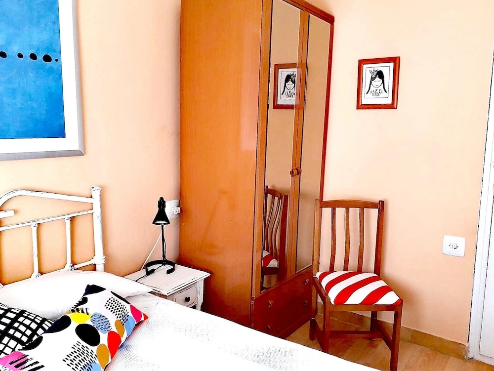 Charming House in El Poyo del Cid with Garden and Terrace