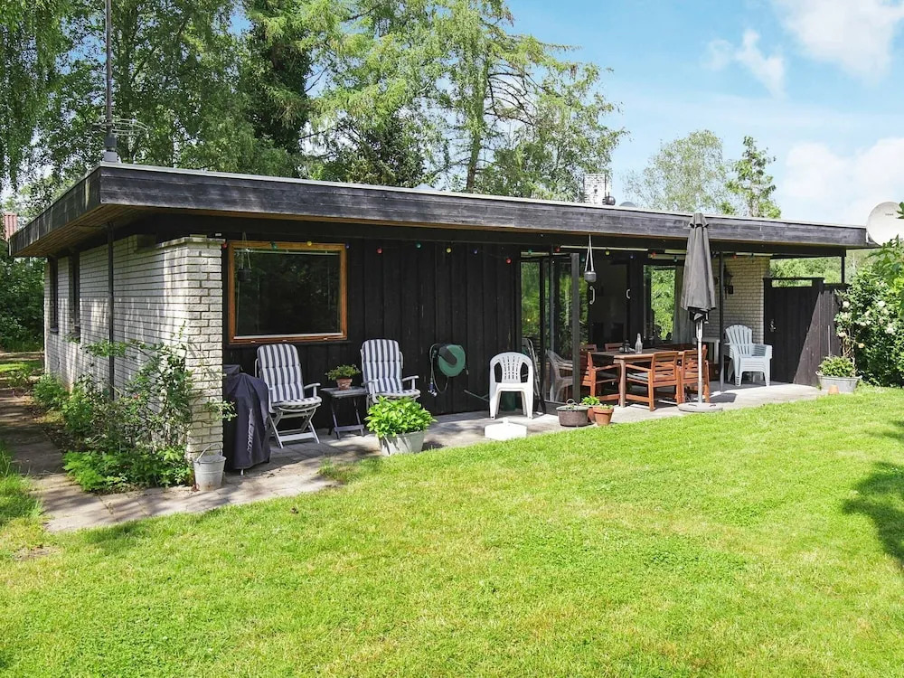 Serene Holiday Home in Hovedstaden With Terrace