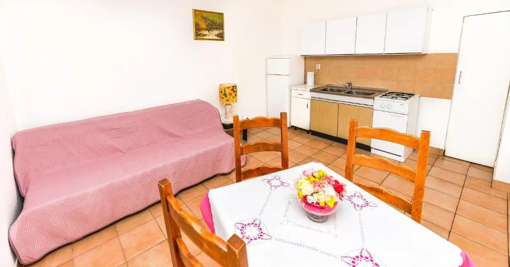 Apartments Ena