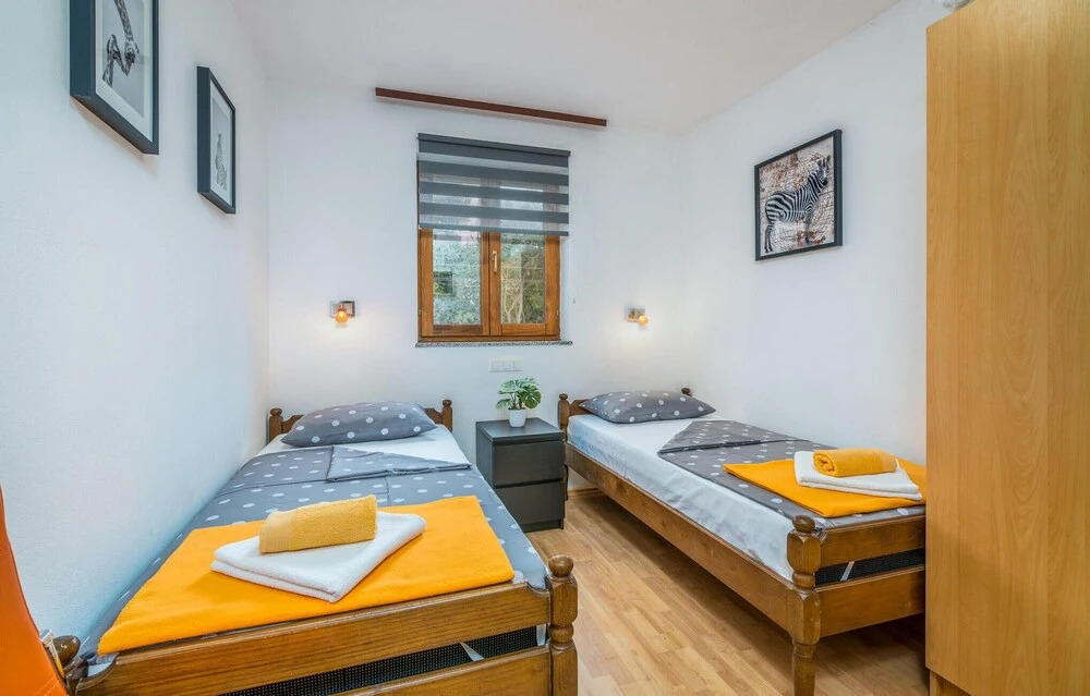 Stunning Apartment in Njivice With Wifi and 2 Bedrooms