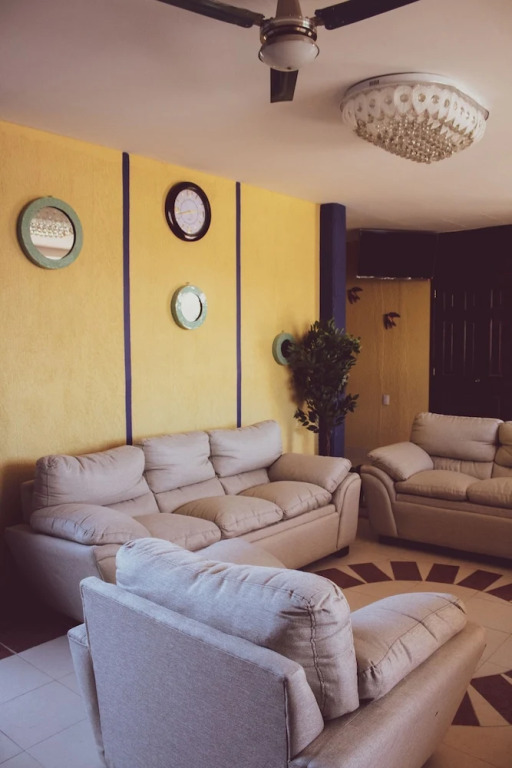 HOTEL DE LA PEÑA INN