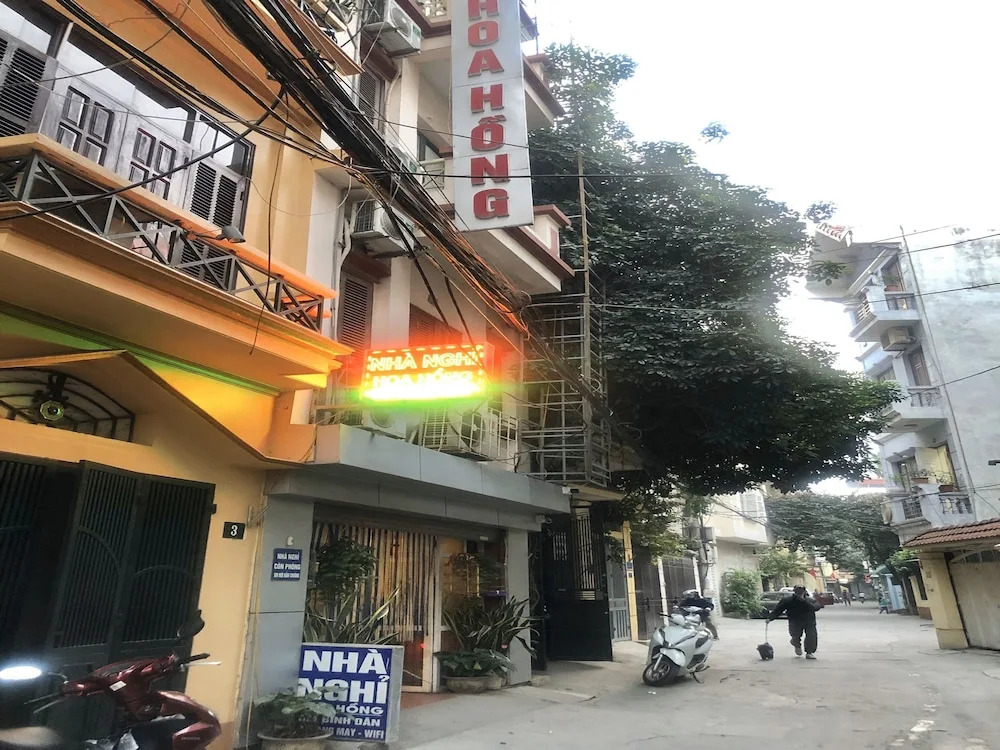 OYO 1035 Hoa Hong Hostel
