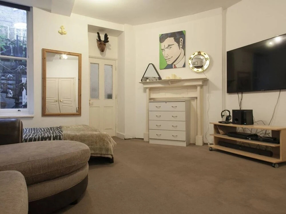 Charming Large Bloomsbury Apartment