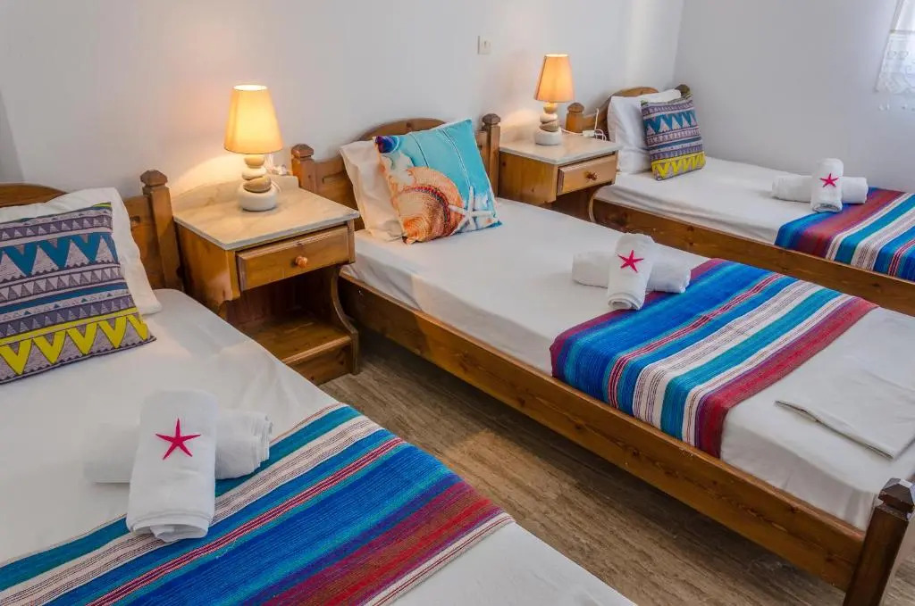 Angelikis Studios Paros