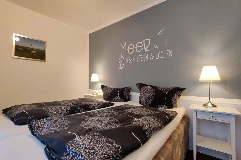 Meerblick-Ferienwohnung-30-in-der-Residenz-Meeresbrandung